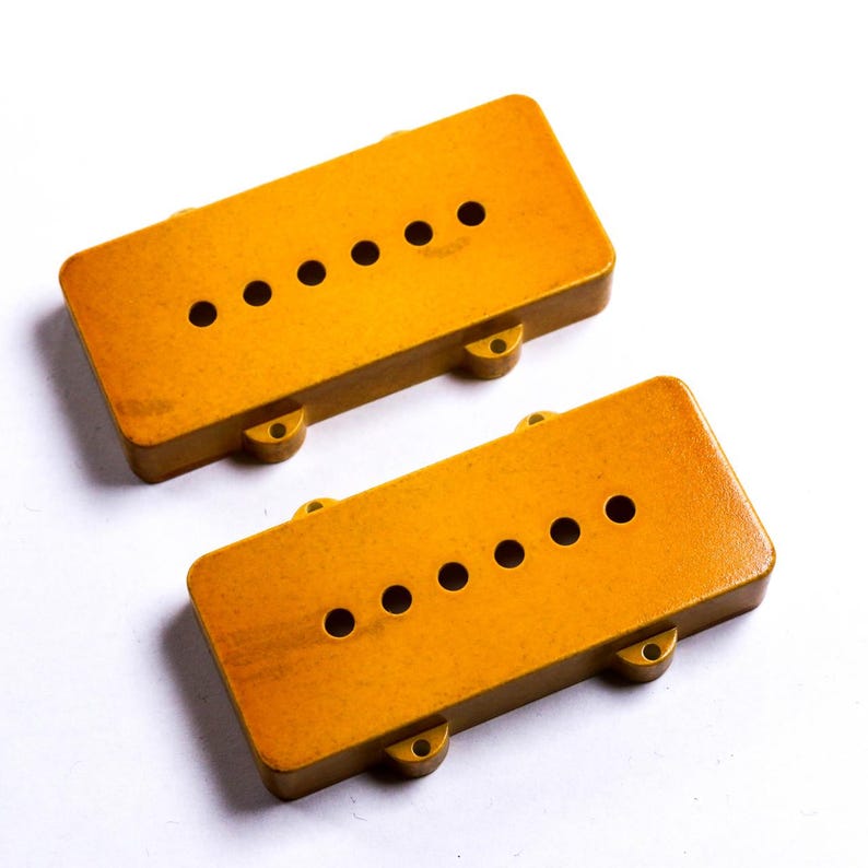 AGP ™ - Jazzmaster ® Guitar Pickup Cover Set 51mm Aged Relic #1142618