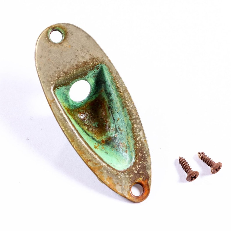 AGP ™ Aged Relic Jack Plate Part For Strat-Style Electric Guitars 5212614