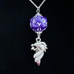 D20 Dice Silver Plated Necklace | D&D Dice Pendant Necklace | Dungeons and Dragons Necklace | Silver Chain Necklace