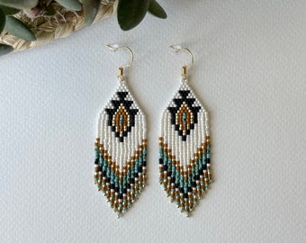 Handwoven beaded fringe earring - Miyuki delica