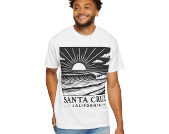 t-shirt de surf Santa Cruz vintage, graphique rétro coucher de soleil, cadeau pour les amoureux de la plage