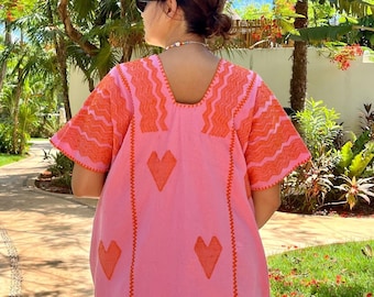 Oaxaca dress, Embroidery, Mexican dress, Boho dress, Kaftan, Three panel Kaftan, Three panel huipil, Hearts huipil