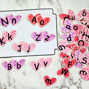 Valentine Cookie Pan Coincidencia de letras y construcción de palabras - Letras mayúsculas y minúsculas - Aprendizaje temprano - Aprendizaje preescolar