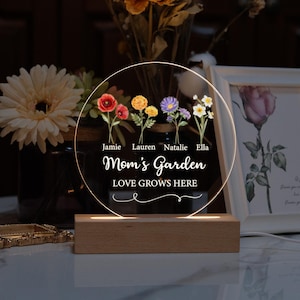 Personalized Birth Flower LED Night Light - Mom&#39;s Garden Gift