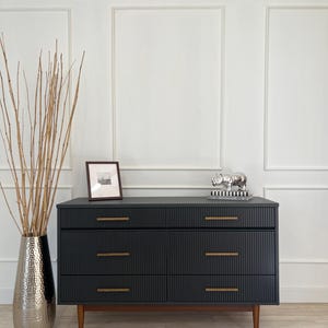 black ribbed dresser LACOO Elegant Fluted 48 in. Black Dresser, 6 Spacious Drawers with Smooth Gliding Runners, Multi-Purpose Organizer
