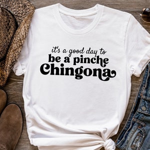 Powerful Latina Shirt, Latina Chingona Shirt, Mexican Feminist TShirt, Mexicana Pride Tshirt, regalo para mujer, Latina Gift, Latina Pride