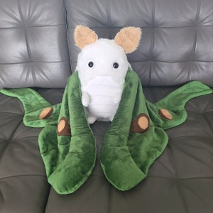 Polilla Luna de peluche con peso de 5 lb / Muñeca de polilla de escultura suave coleccionable / Manta de ansiedad con peso / Juguete estimulante / Polilla Luna - HECHO A PEDIDO
