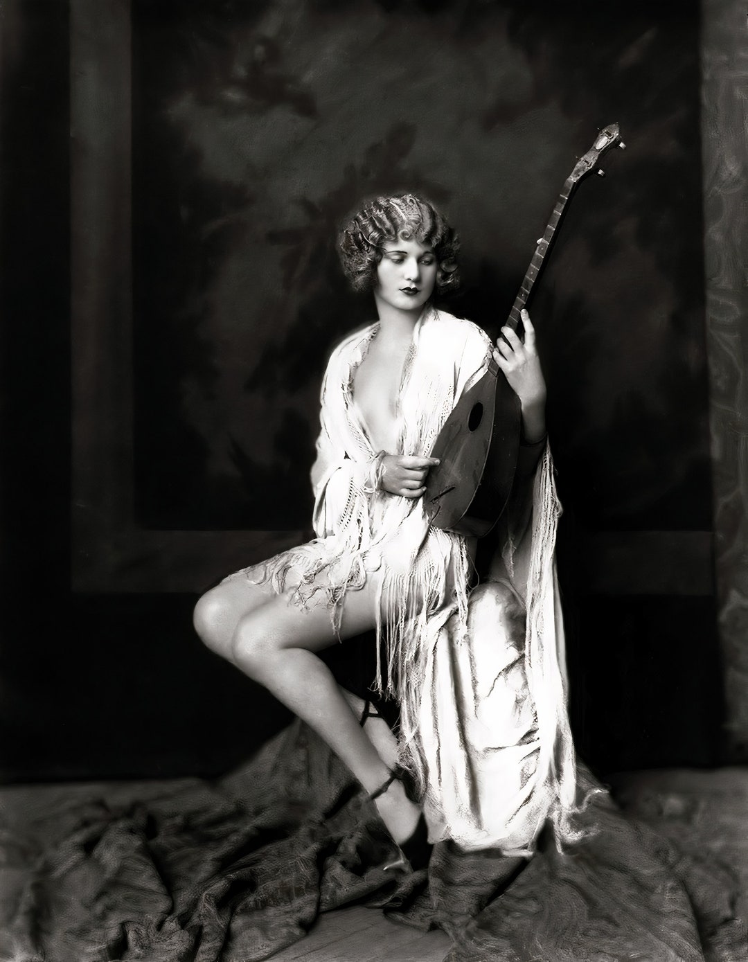 Alfred Cheney Johnston - Nude Ziegfeld Follies Girl With Mandolin