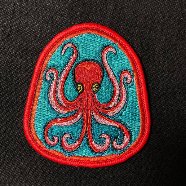 Octopus Aufnäher - Gestickter Kunst Aufnäher für Meeresbiologen und Taucher. Stilisiertes Oktopus Abzeichen