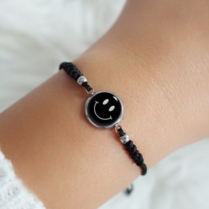 Smiley-armband, smiley-armband, vänskapsarmband, handgjorda smycken, presenter till henne, lyckoarmband, lyckobringararmband