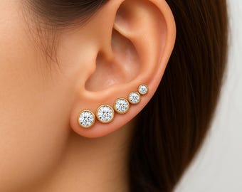 Pendientes de circonita cúbica con engaste en bisel: plata de ley hipoalergénica minimalista