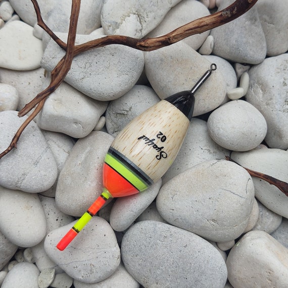 5-piece high-quality Handcrafted Wooden Fishing Bobbers With Glow