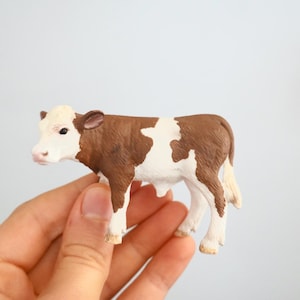 Schleich 13642 Simmentaler Kalb - Modell 2009 - Guter Zustand, kleiner Abrieb