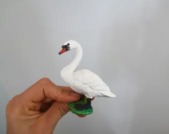 Schleich 13656 Łabędź żeński - model 2010 - dobry stan, drobne otarcia i plamy