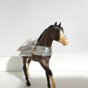 Traditional Breyer Foal Royal Christmas Costume
