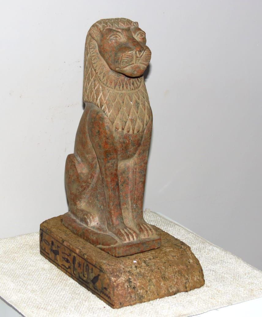 ヴィンテージのセクメト像 – エジプトの戦争の女神のレプリカ - Etsy 日本