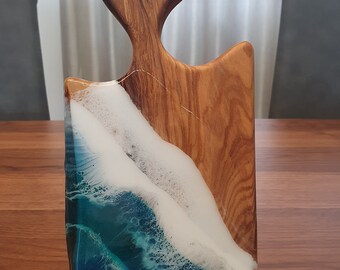 Olive wood cutting board and wave cutting board effect resin