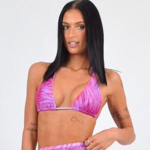 Bikiniöverdel i rosa och lila Devore - Festival Rave Top - Ibiza Set Top - Festival Set Top