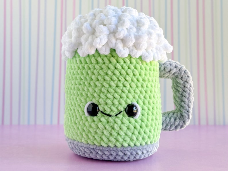 Amigurumi Beer Mug Crochet Pattern, Glass of Craft Beer, Draft Beer Lover’s Gift Plush Crochet Pattern, Saint Patricks Day Beer Mug Pattern image 2