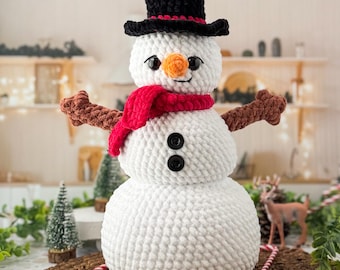 Stack & Stash Snowman: A stackable snowman crochet pattern that doubles as winter decor and a handy treat holder.