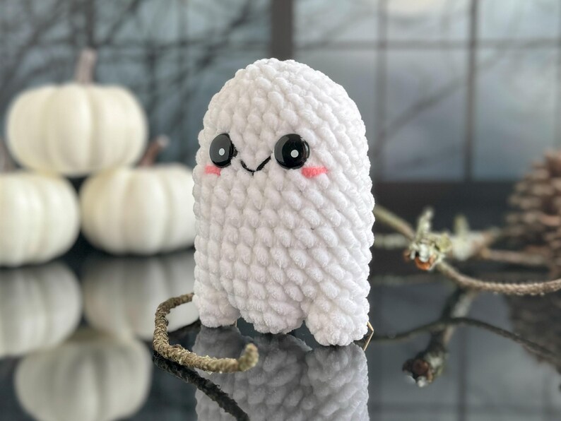 Mini Ghost Crochet Pattern, No Sew Mini Plush Halloween Decor ...