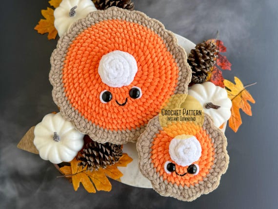 Bundle: Big and Mini Pumpkin Pie with Whipped Cream Crochet Pattern, Thanksgiving Pie Toys, Autumn Patterns, Thanksgiving Crochet Patterns