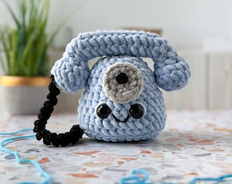 Mini Rotary Phone Crochet Pattern – Digital PDF, Retro Amigurumi, Vintage Phone Decor, Mini Desk Plush, Intermediate Crochet Tutorial