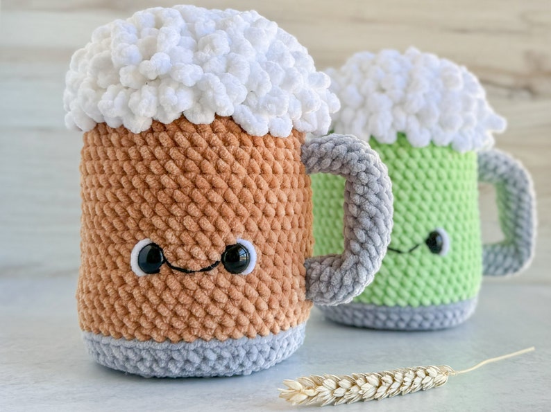 Amigurumi Beer Mug Crochet Pattern, Glass of Craft Beer, Draft Beer Lover’s Gift Plush Crochet Pattern, Saint Patricks Day Beer Mug Pattern image 3