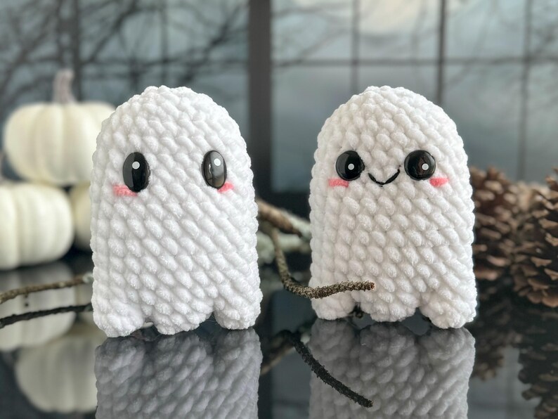 Mini Ghost Crochet Pattern, No Sew Mini Plush Halloween Decor ...
