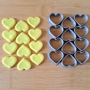 Cortador de biscoitos multicoração. muitos biscoitos em formato de coração. 12 corações em um. Fondant PLA impresso em 3D, massa, plasticina, Play-Doh, argila