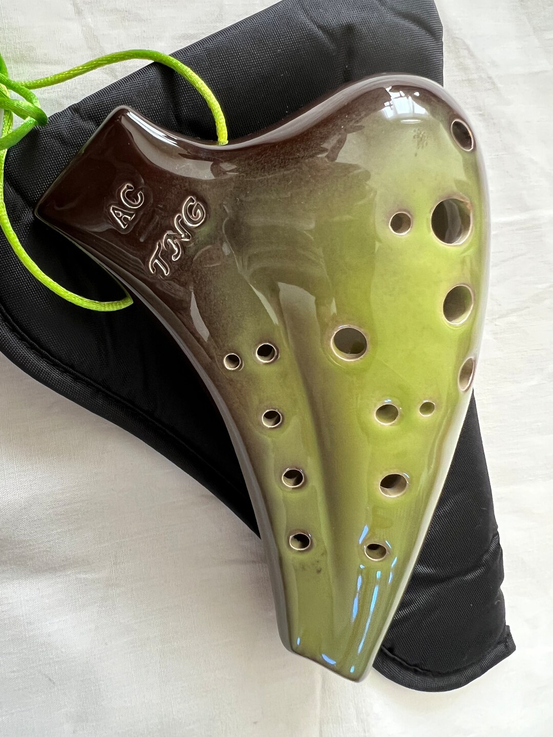 Dual Chamber Voicing Mouthpiece Ceramic Ocarina Altoc Prairie Green