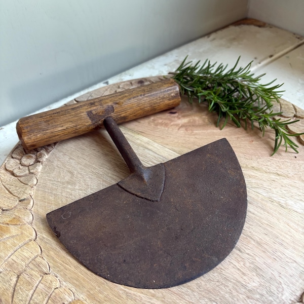 Rustic Vintage Herb Chopper.