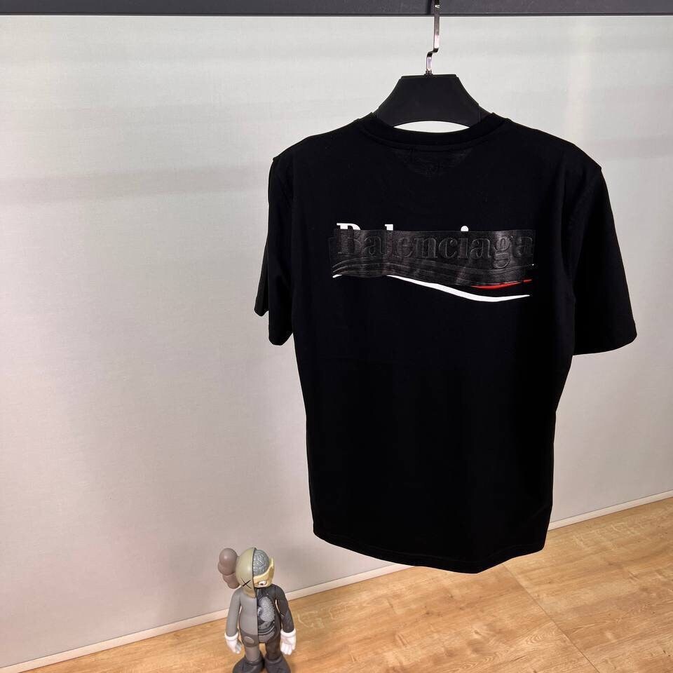 BALENCIAGA  Black Medium Fit Tshirt  Anrosa Store
