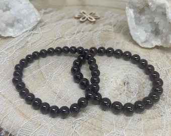 Garnet - Lithotherapy Bracelet - Natural Stones - Natural Stone Jewelry - 6mm and 8mm Bracelet - Natural Crystals