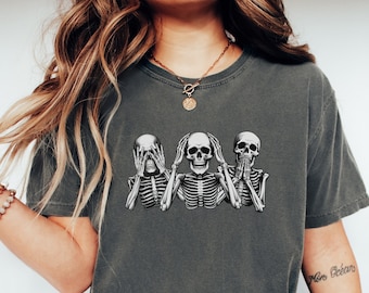 Skeleton Halloween Monochrome T-Shirt See No Evil Hear No Evil Speak No Evil Graphic Wisdom Gothic Minimalist Comfort Colors Oversized Tee