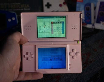Very good Pink Nintendo DS Lite refurbished, region free