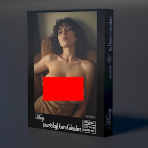 Puzzle Mary by DesireCalendars, 640x480 mm / 25x19 inches beautiful hot sexy pin-up with big breast