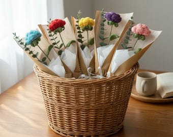 Handmade Crochet Rose Bouquet – Artificial Flower Gift for Anniversary, Birthdays, Valentine’s, Mother’s Day, Party/Wedding Favors.