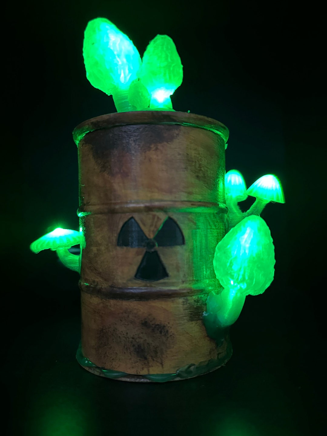 Rusty Radioactive Barrel Glowing Green Morel Mushrooms Lamp Decor Night