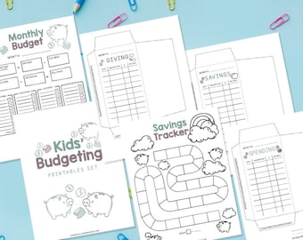 Puede incluir: Hojas de trabajo de presupuesto imprimibles para niños con un rastreador de presupuesto mensual, un rastreador de ahorros y sobres para dar, ahorrar y gastar. Las hojas de trabajo son en blanco y negro y presentan ilustraciones de alcancías y nubes.