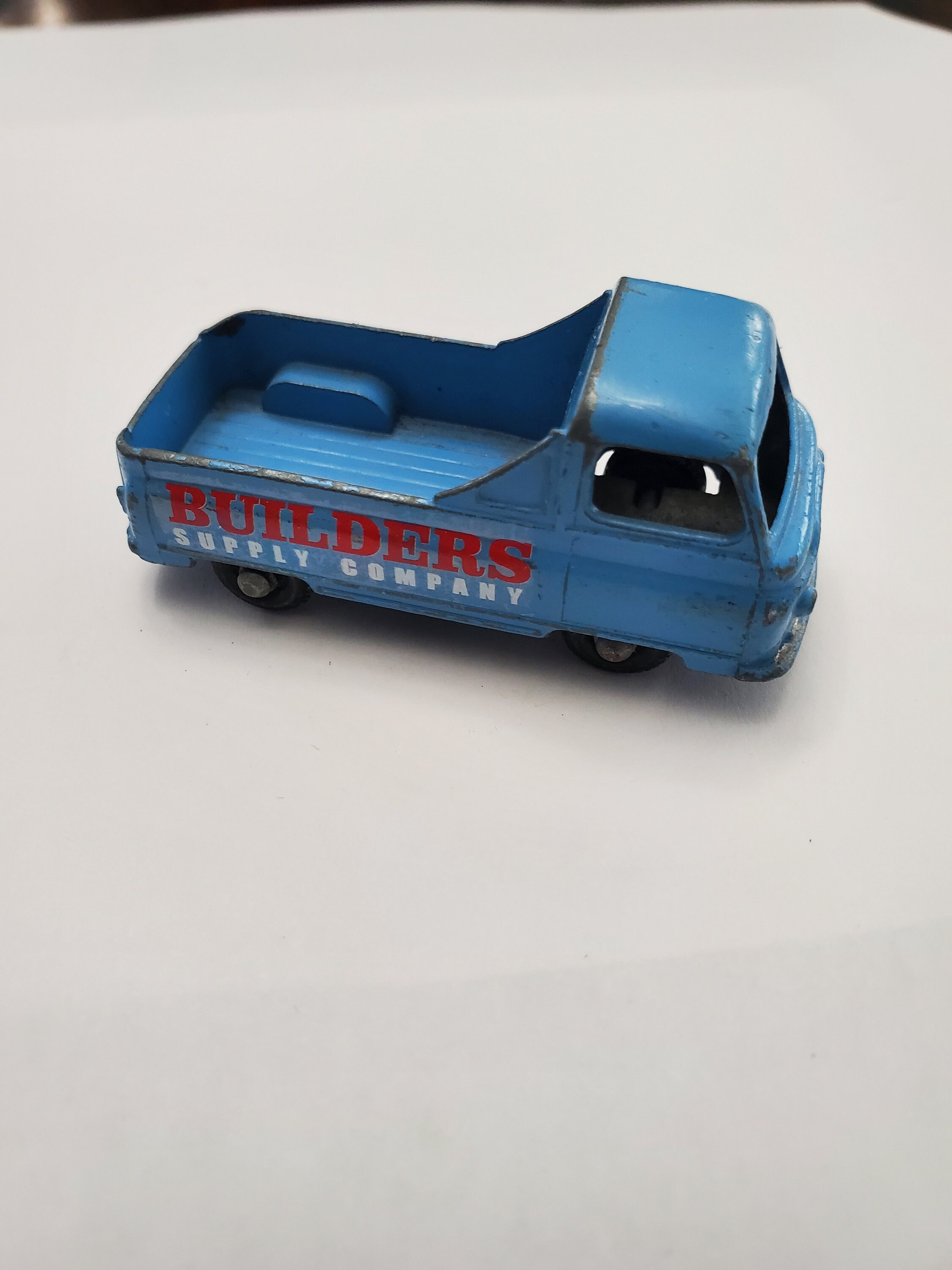 MATCHBOX No.60 MORRIS J2 PICK-UP Matchbox No.60 Morris J2 Pick-Up