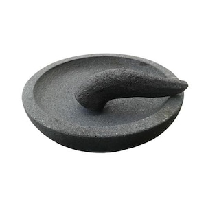 Granite Mortar and Pestle Set 5" Natural Stone Grinder for Asian Spices Seasonings Pastes, and Guacamole Your Essential Kitchen Companion