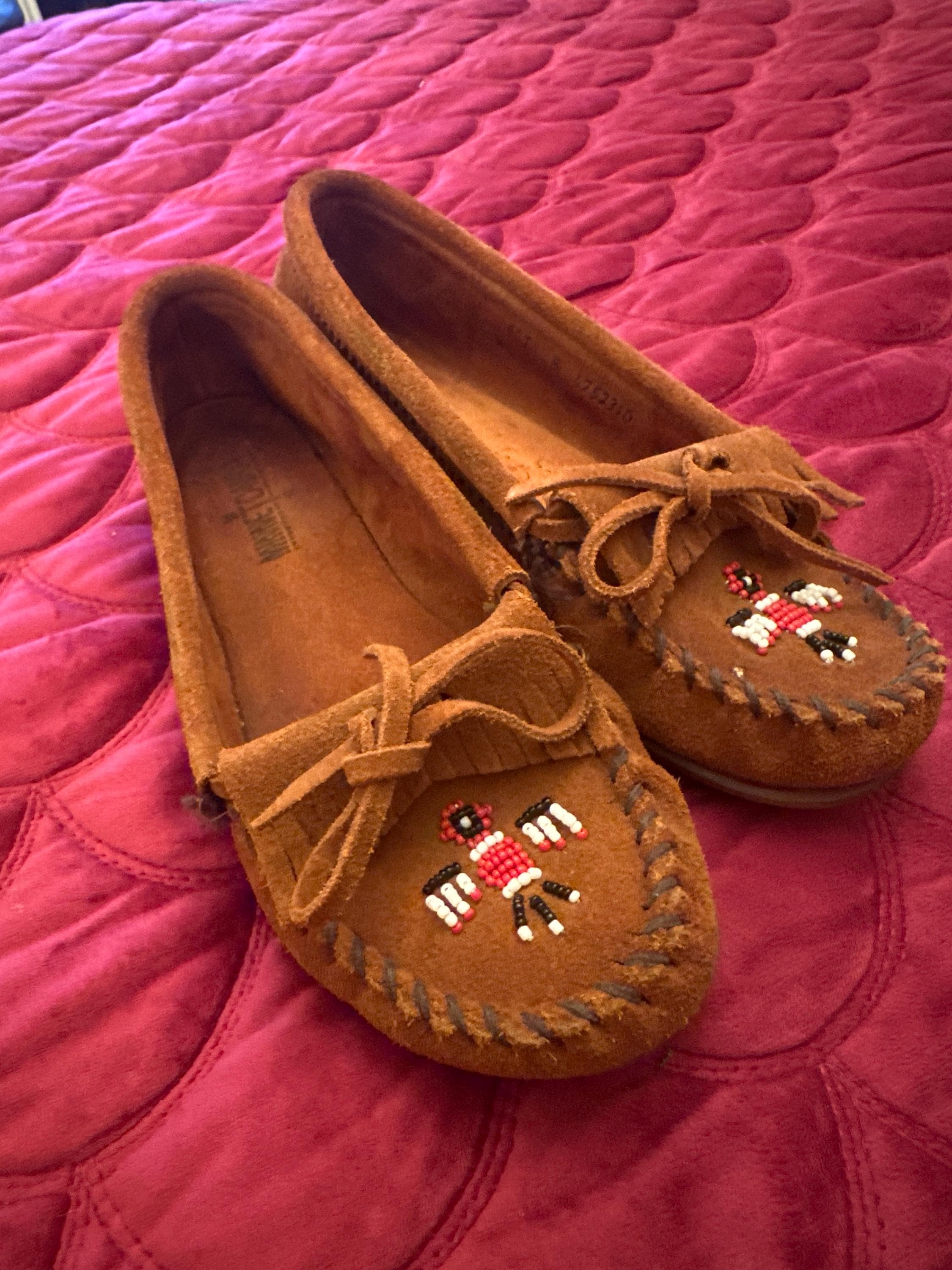 Minnetonka Thunderbird UK