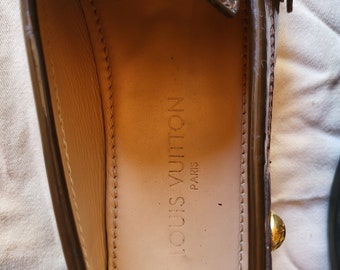 Vintage Louis Vuitton size 6 1/2 loafers