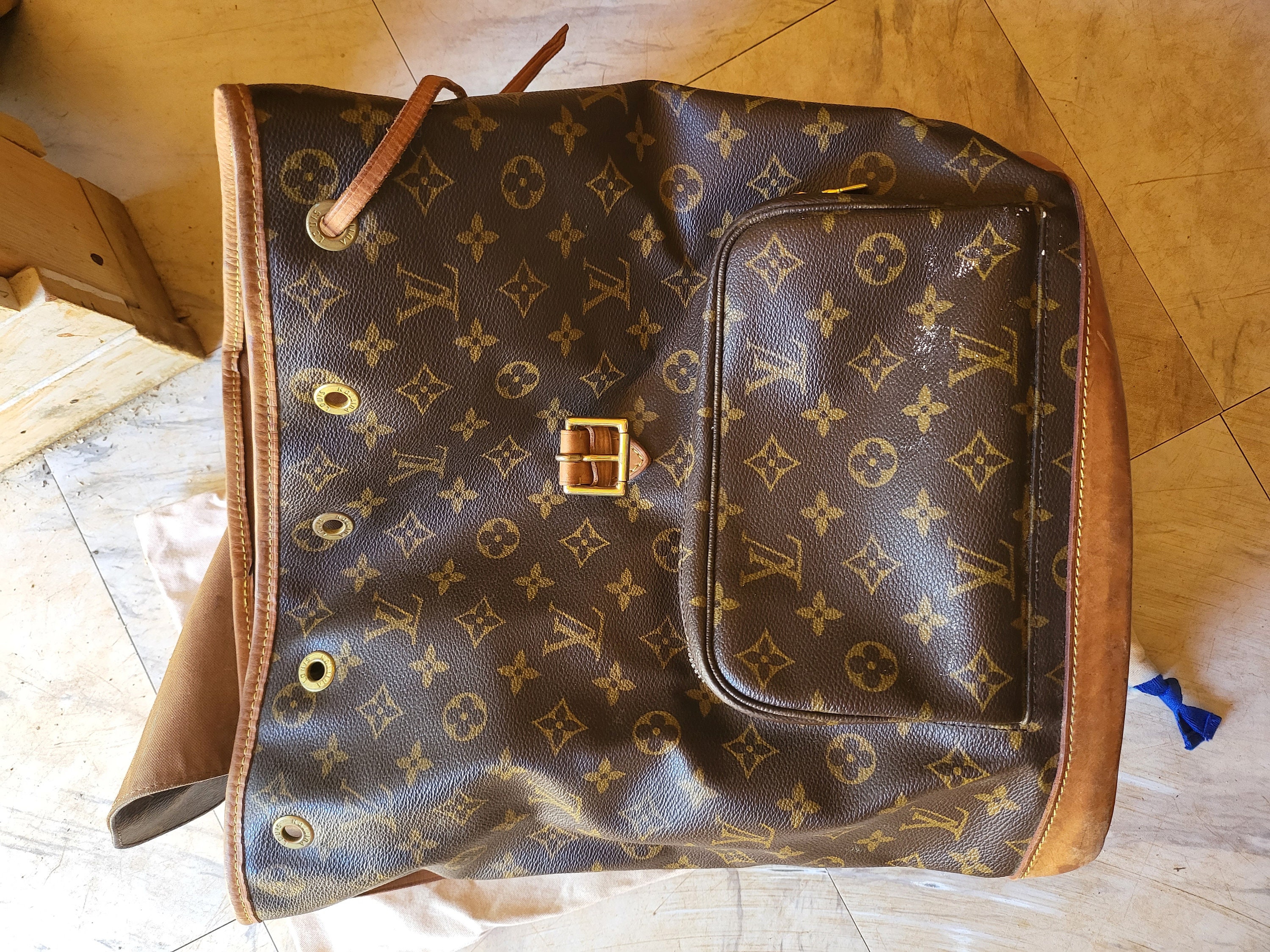 louis vuitton back