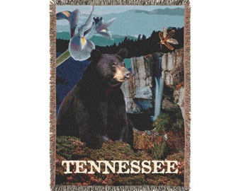 Manta acogedora con símbolos del estado de Tennessee - 132 x 94 cm - Collage de oso negro, iris y montañas humeantes