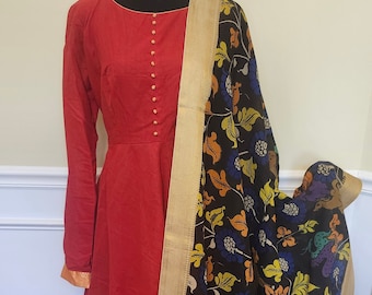 Cotton mangalgiri long dress with polish buttons on the yoke part comes with pen kalamkari duppatta