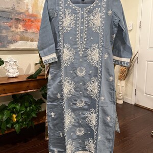 Embroidered Kurti Set: Indian Wear with Organza Dupatta Blue