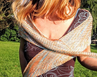 Wzór na szykowny asymetryczny trójkątny szal Great Ocean Road | piękny i delikatny wzór ściegiem francuskim i ściegiem ślizgowym