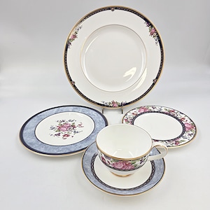 Vintage New Old Stock Royal Doulton Centennial Rose 5 Piece Place Setting